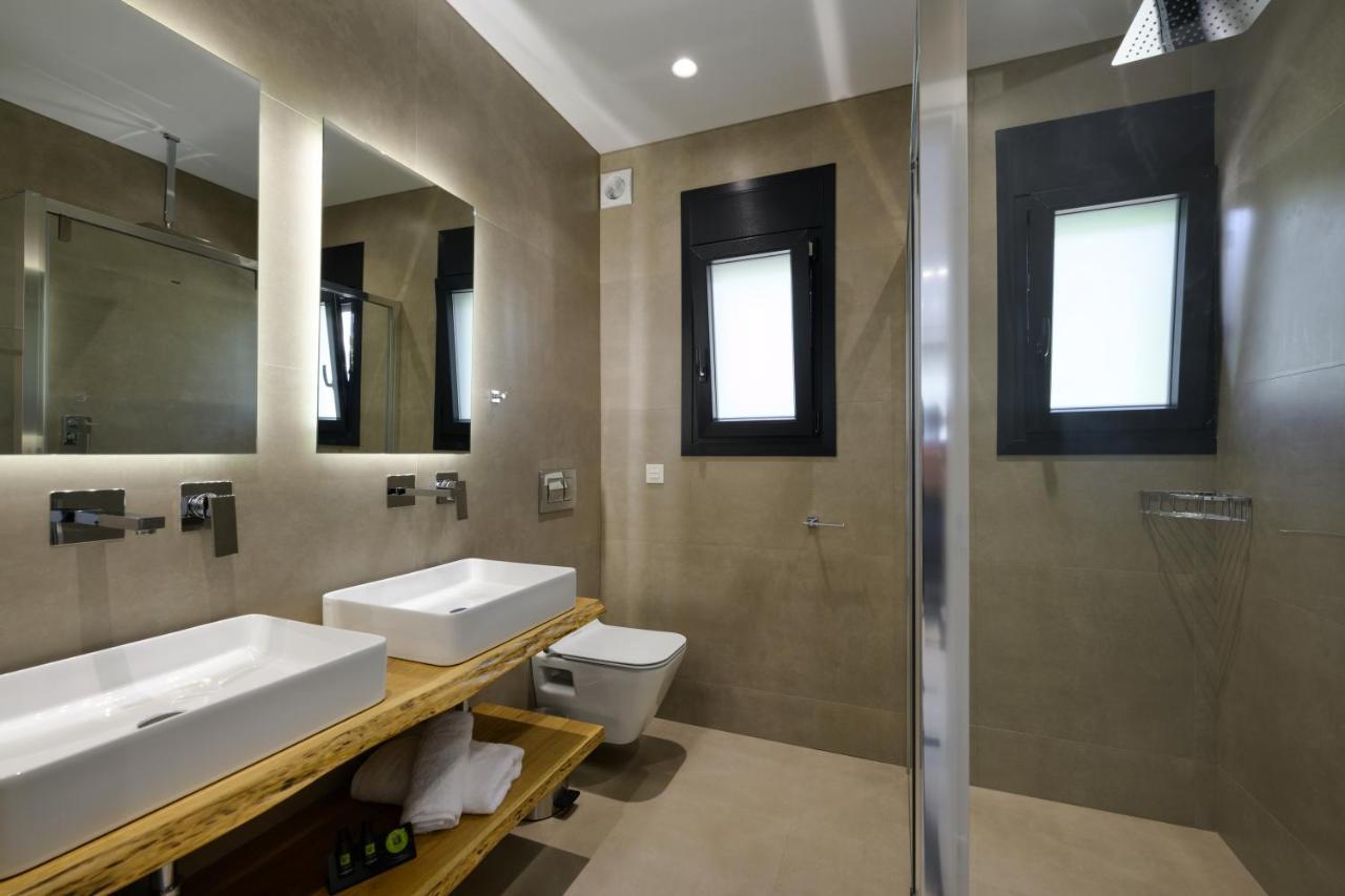 Suites Of Happiness Parga Exterior photo